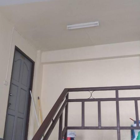 Rooftop Room In We Residence Pattaya Bagian luar foto